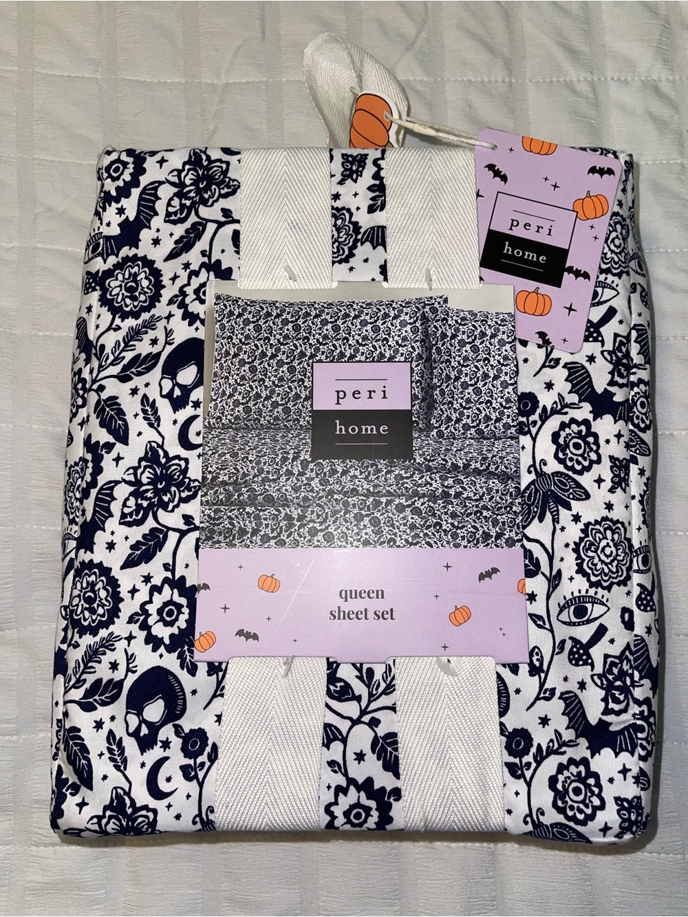 Peri Home Queen Sheet Set - Black & White Halloween